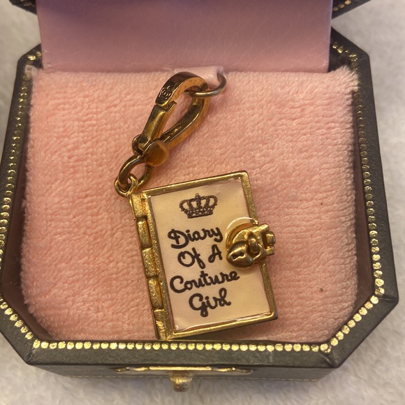Juicy Couture Collectible Charms with Box - Picture 1 of 3